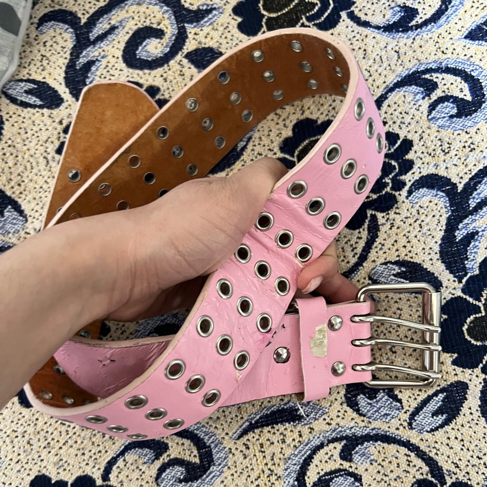 Beautiful Pink belt , perfect for everyday wear and so stylish